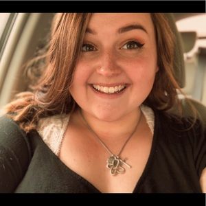 Meet your Posher, Kaylee